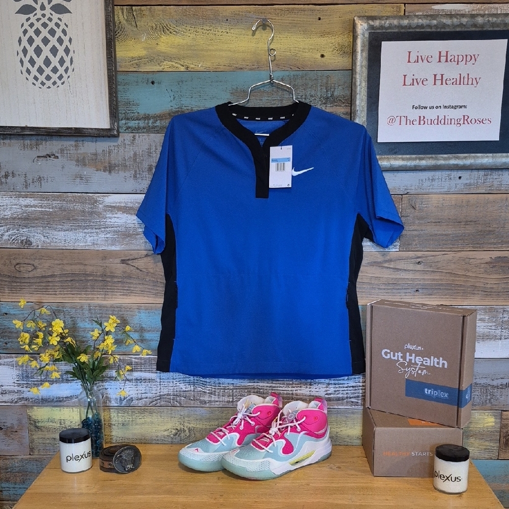 Nike Short Sleeve Windbreaker Shirt